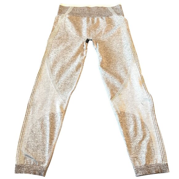 Spanx Women’s Seamless Sculpt Cropped Leggings High Waisted Gray Sz M - Picture 8 of 8